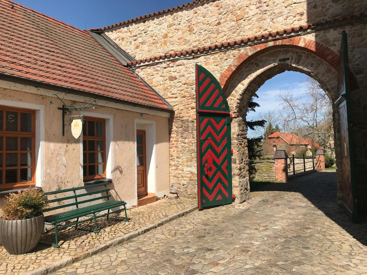 Wasserburg Zu Gommern Exterior photo
